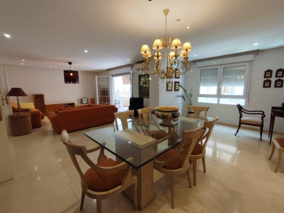 MAGNIFICO APARTAMENTO EN TORREVIEJA