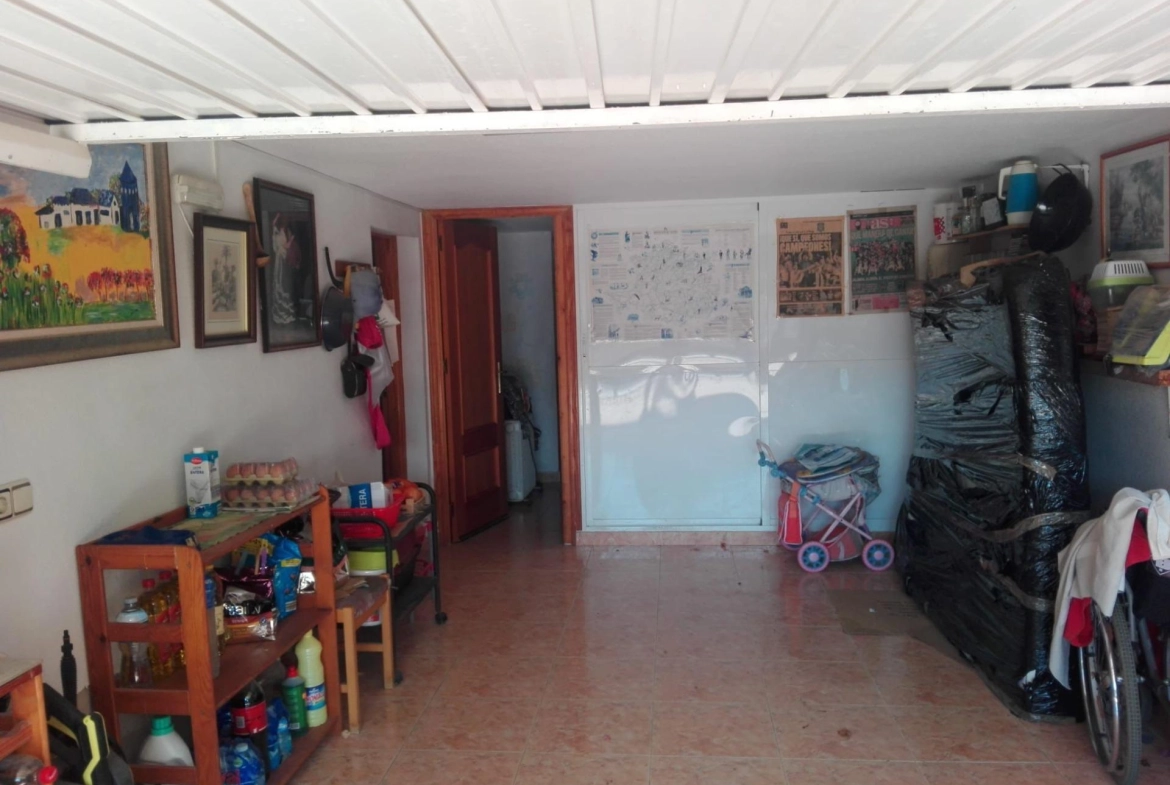 OPORTUNIDAD PUNTA PRIMA DEBAJO DE CARRETERA : 3 HAB , PISCINA