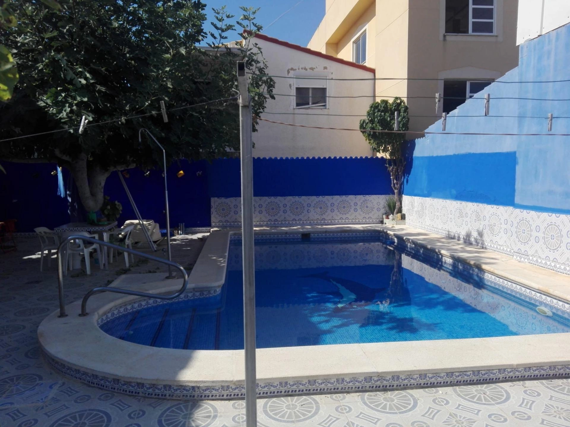 OPORTUNIDAD PUNTA PRIMA DEBAJO DE CARRETERA : 3 HAB , PISCINA
