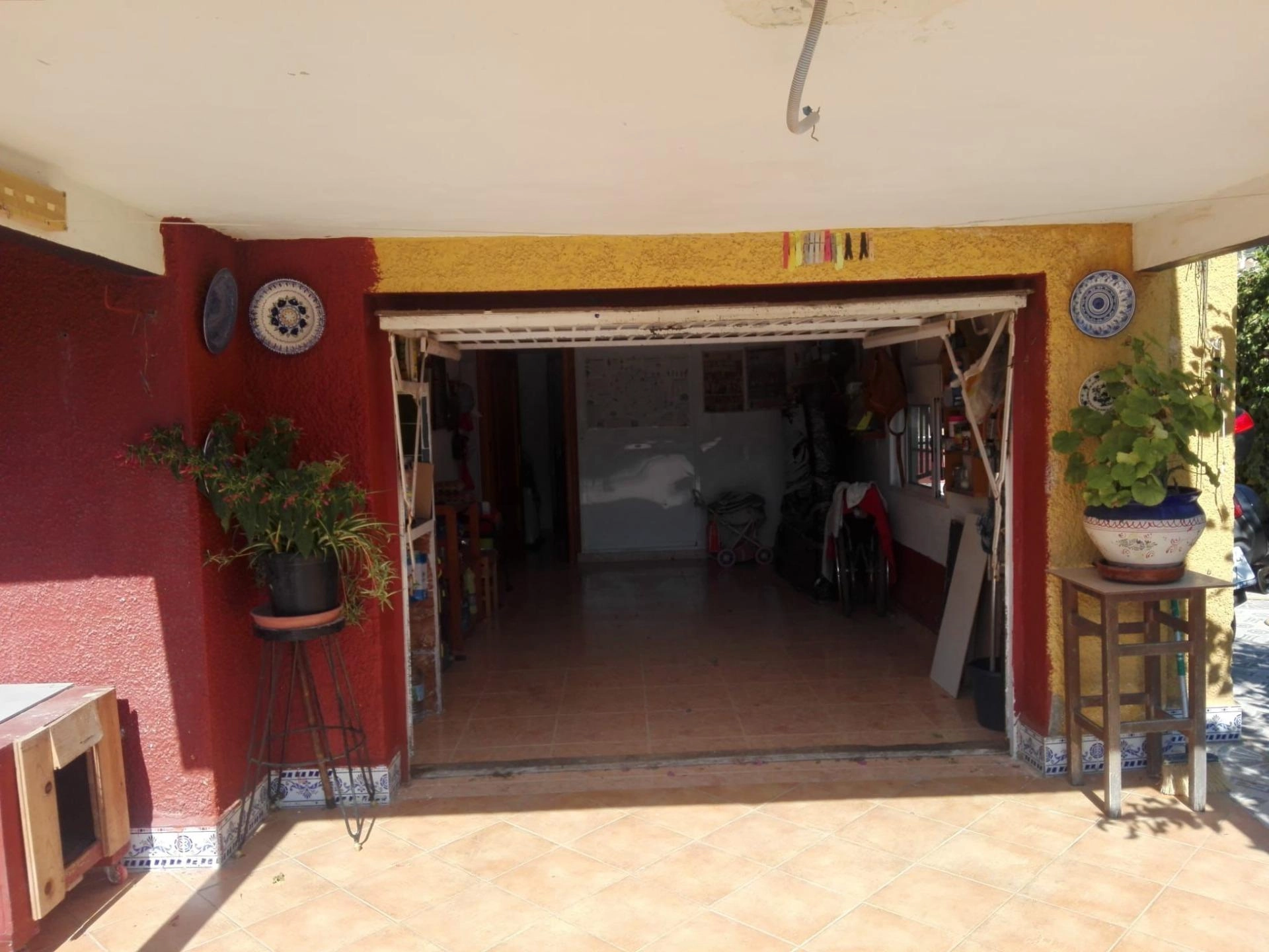 OPORTUNIDAD PUNTA PRIMA DEBAJO DE CARRETERA : 3 HAB , PISCINA