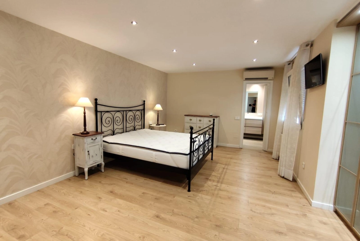 MAGNIFICO APARTAMENTO EN TORREVIEJA