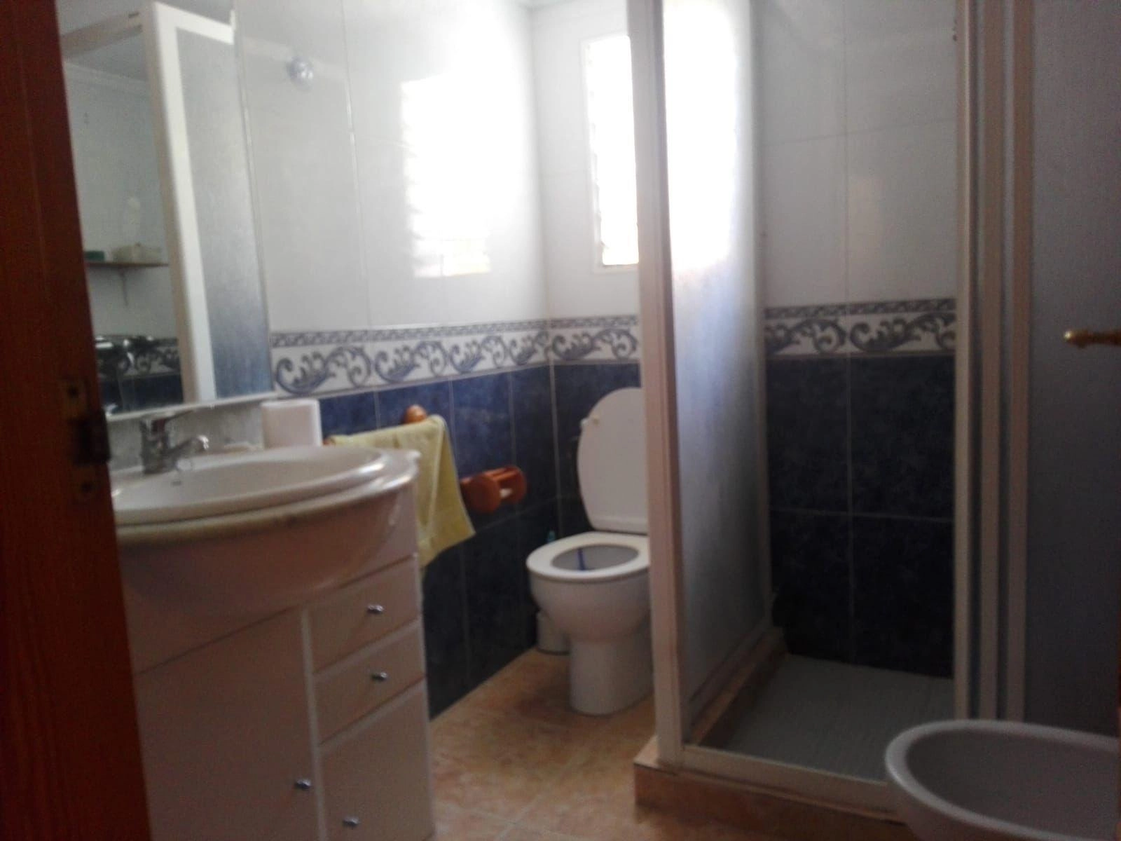 OPORTUNIDAD PUNTA PRIMA DEBAJO DE CARRETERA : 3 HAB , PISCINA