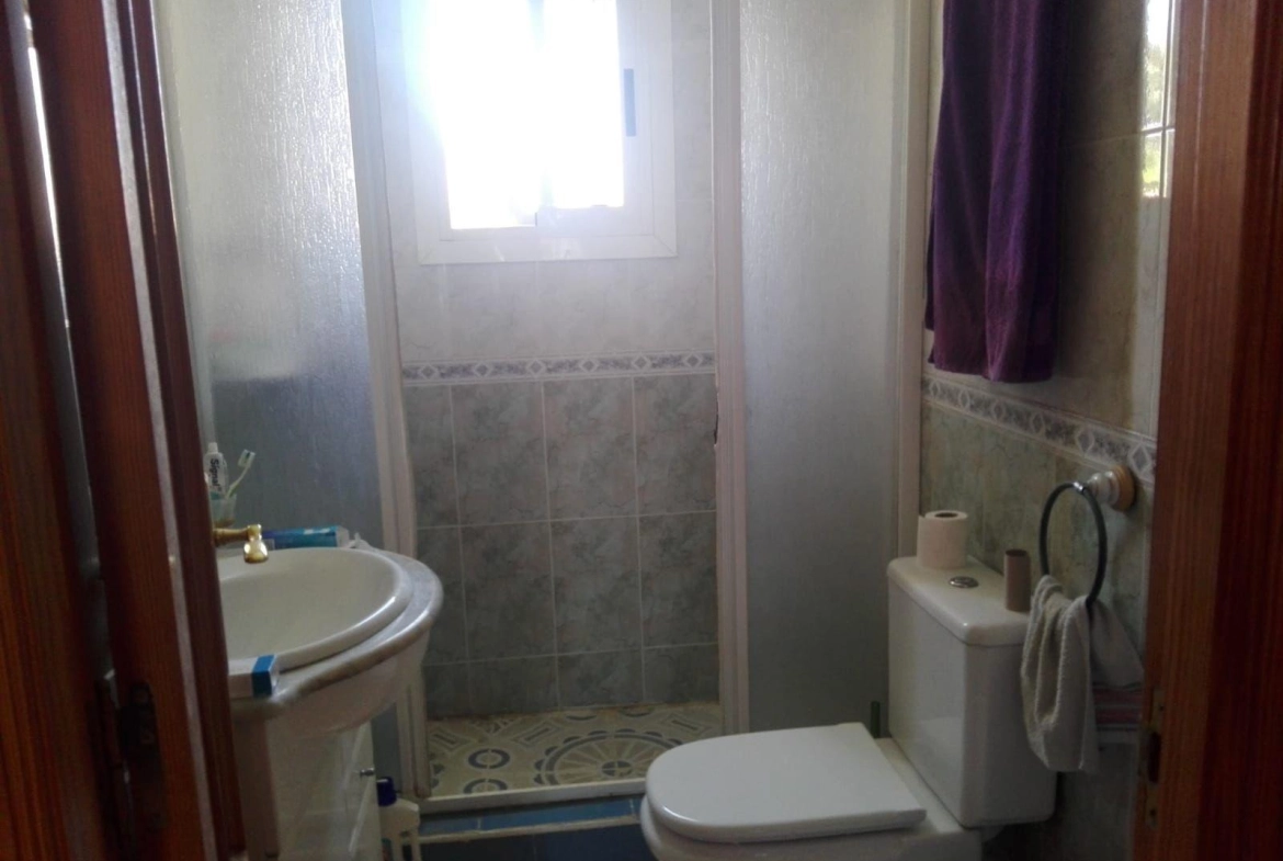 OPORTUNIDAD PUNTA PRIMA DEBAJO DE CARRETERA : 3 HAB , PISCINA
