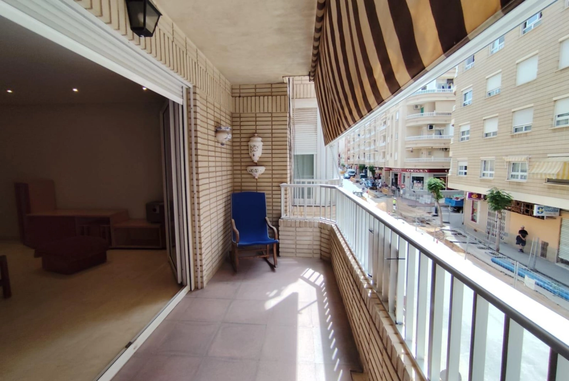 MAGNIFICO APARTAMENTO EN TORREVIEJA