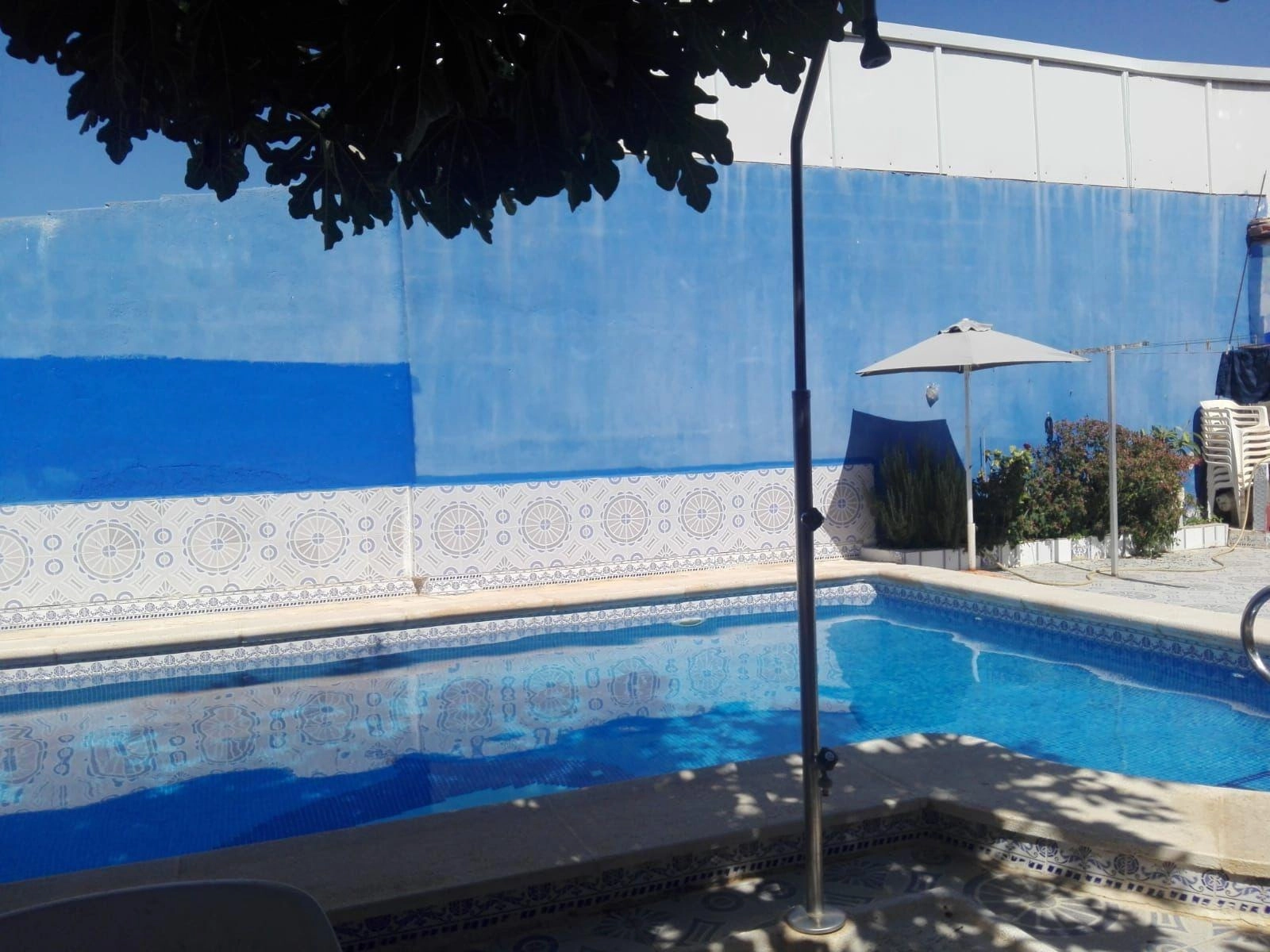 OPORTUNIDAD PUNTA PRIMA DEBAJO DE CARRETERA : 3 HAB , PISCINA