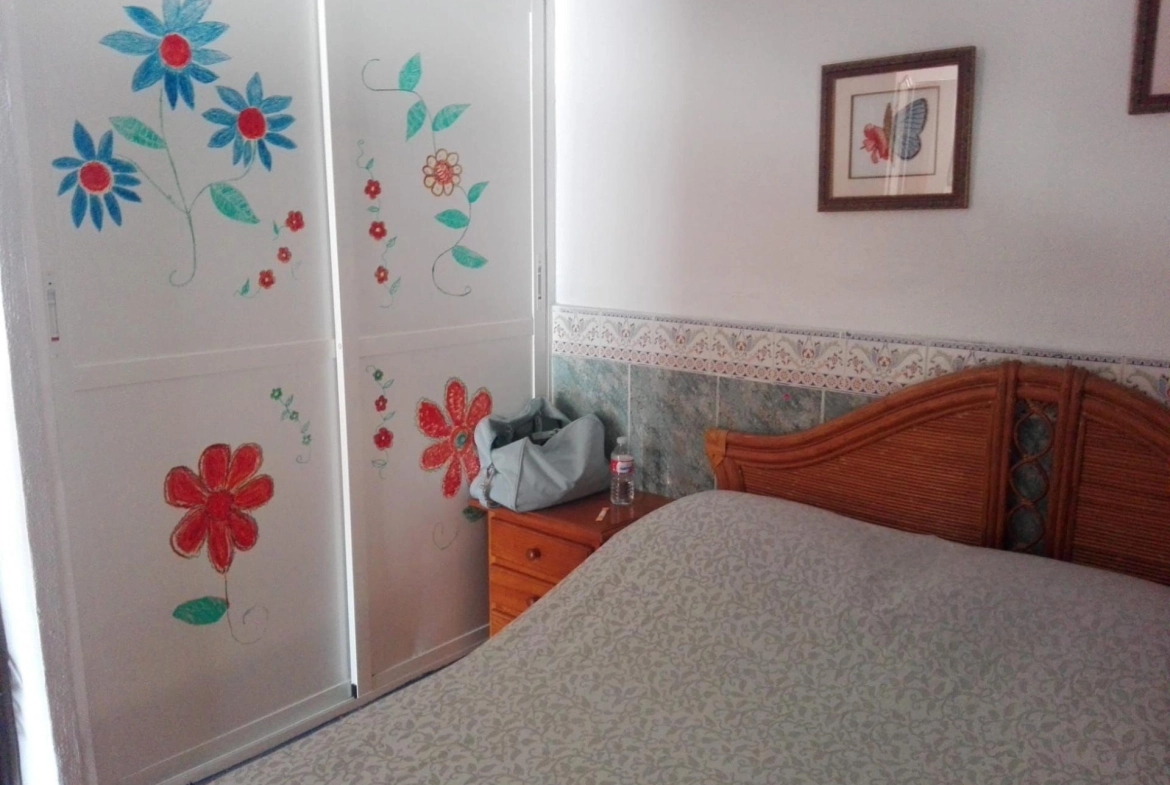OPORTUNIDAD PUNTA PRIMA DEBAJO DE CARRETERA : 3 HAB , PISCINA