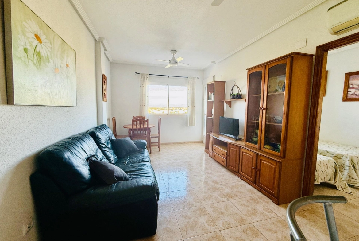 MAGNIFICO APARTAMENTO DE 2 HABITACIONES CON VISTAS PANORÁMICAS Y PISCINA EN ZONA NACIONES!!