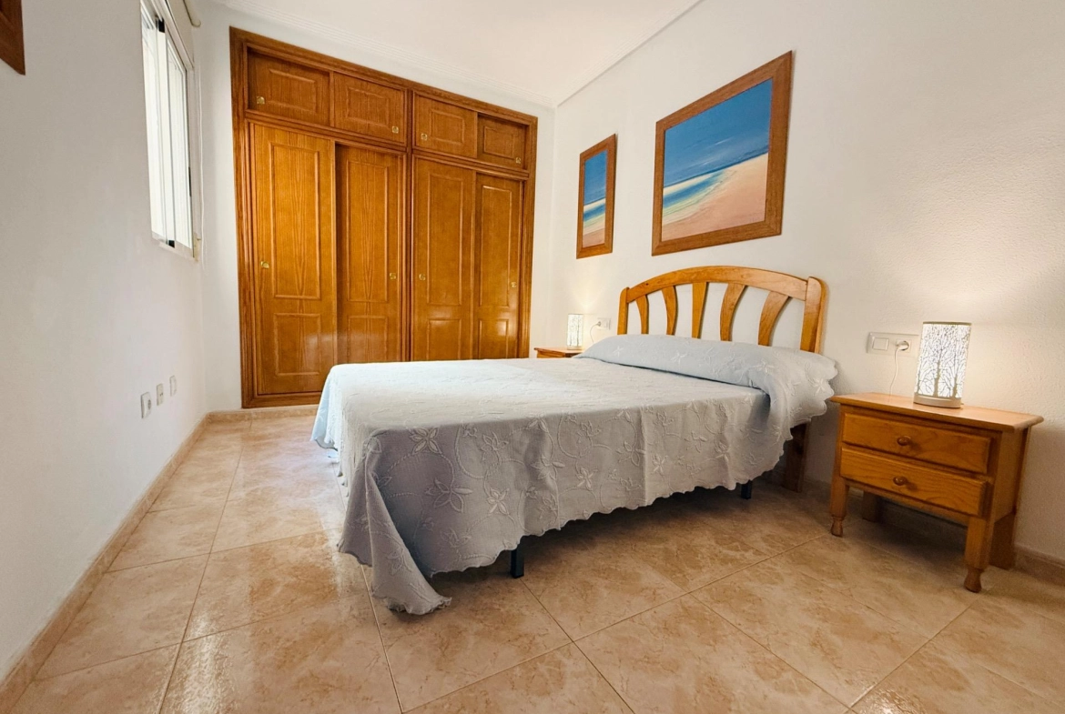 MAGNIFICO APARTAMENTO DE 2 HABITACIONES CON VISTAS PANORÁMICAS Y PISCINA EN ZONA NACIONES!!