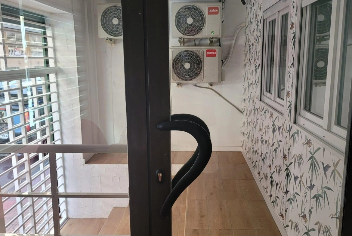 REF: 0-A43393 FANTASTICO APARTAMENTO DE 4 HABS Y 3 BAÑOS PLAYA DEL CURA 167.000€