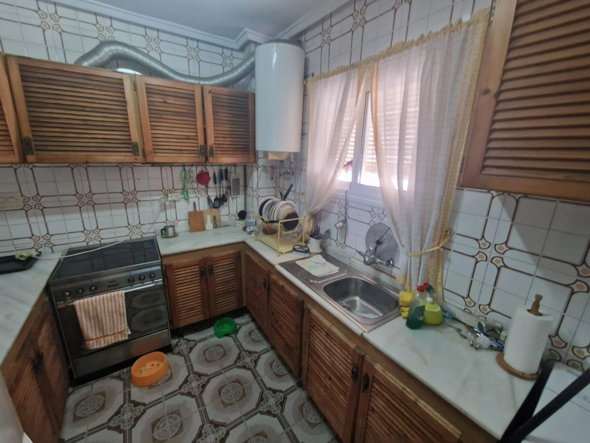 TORREVIEJA APARTAMENTO 3 HABS MUY AMPLIO EN PLENO CENTRO 169.000€