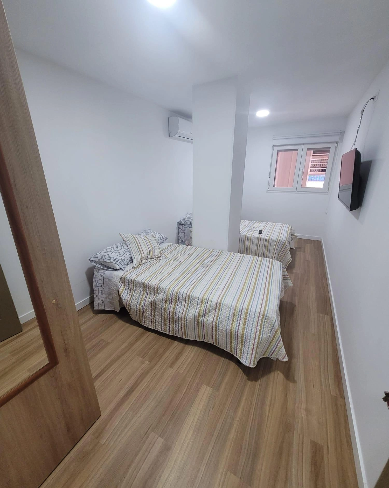REF: 0-A43393 FANTASTICO APARTAMENTO DE 4 HABS Y 3 BAÑOS PLAYA DEL CURA 167.000€