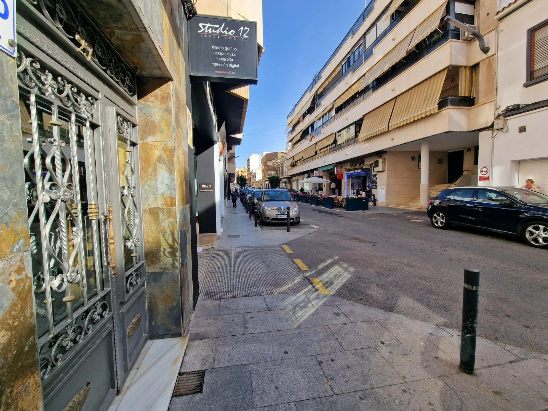TORREVIEJA APARTAMENTO 3 HABS MUY AMPLIO EN PLENO CENTRO 169.000€