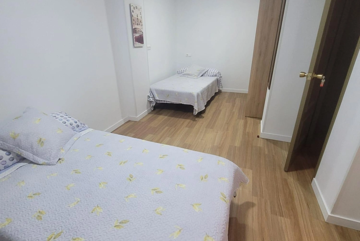 REF: 0-A43393 FANTASTICO APARTAMENTO DE 4 HABS Y 3 BAÑOS PLAYA DEL CURA 167.000€