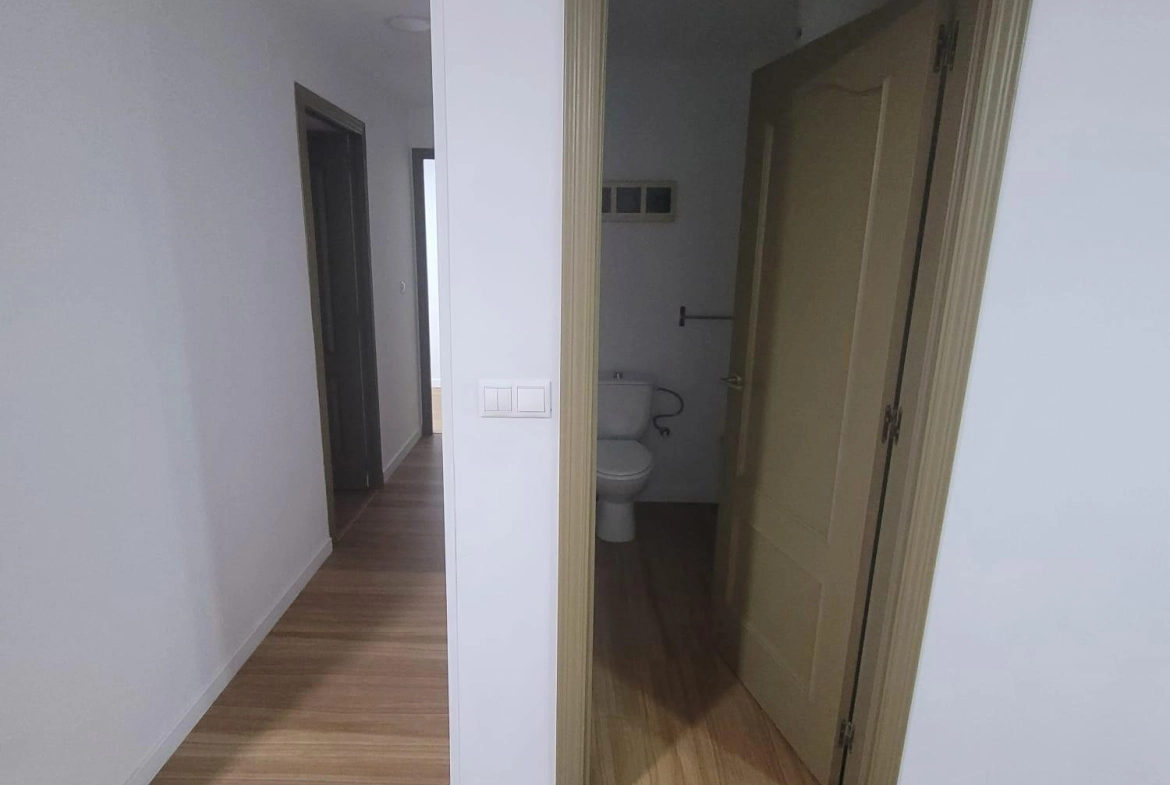 REF: 0-A43393 FANTASTICO APARTAMENTO DE 4 HABS Y 3 BAÑOS PLAYA DEL CURA 167.000€