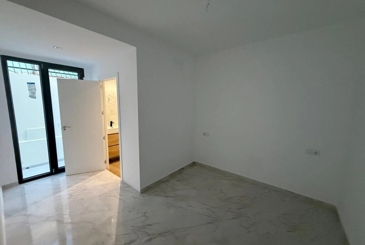 LA REGIA BUNGALOW BAJO 3 HABS PISCINA PRIVADA 210.000€