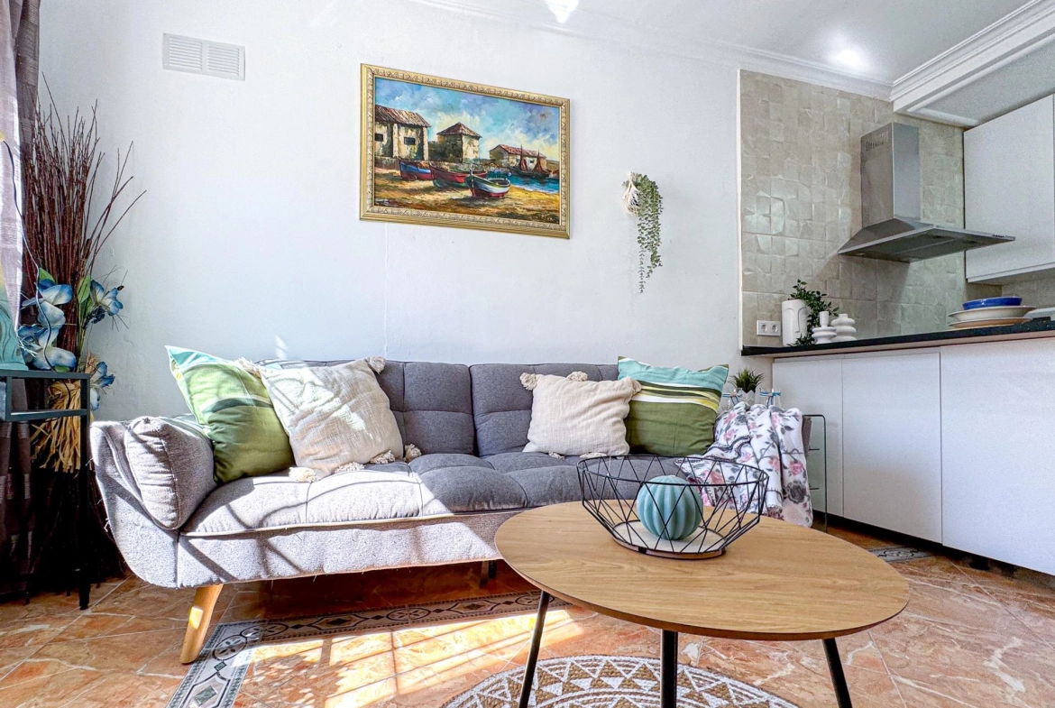 Frutales! Fantástico bungalow con amplia terraza y sin gastos de comunidad